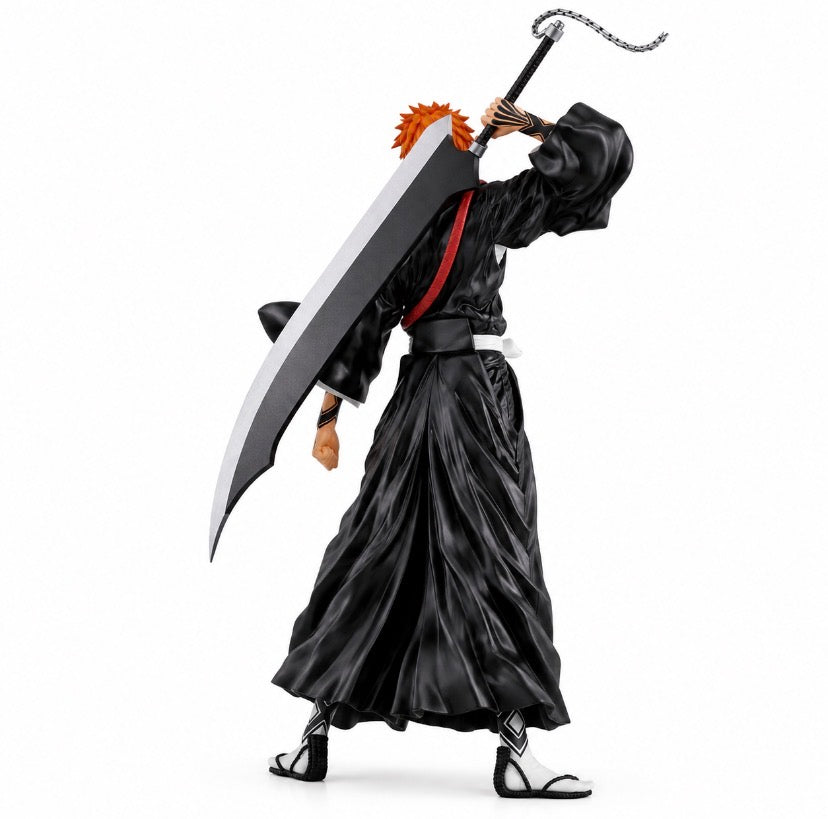Bleach Grandista Ichigo Kurosaki Banpresto figure rear view showing Zangetsu sword and black Shinigami robes