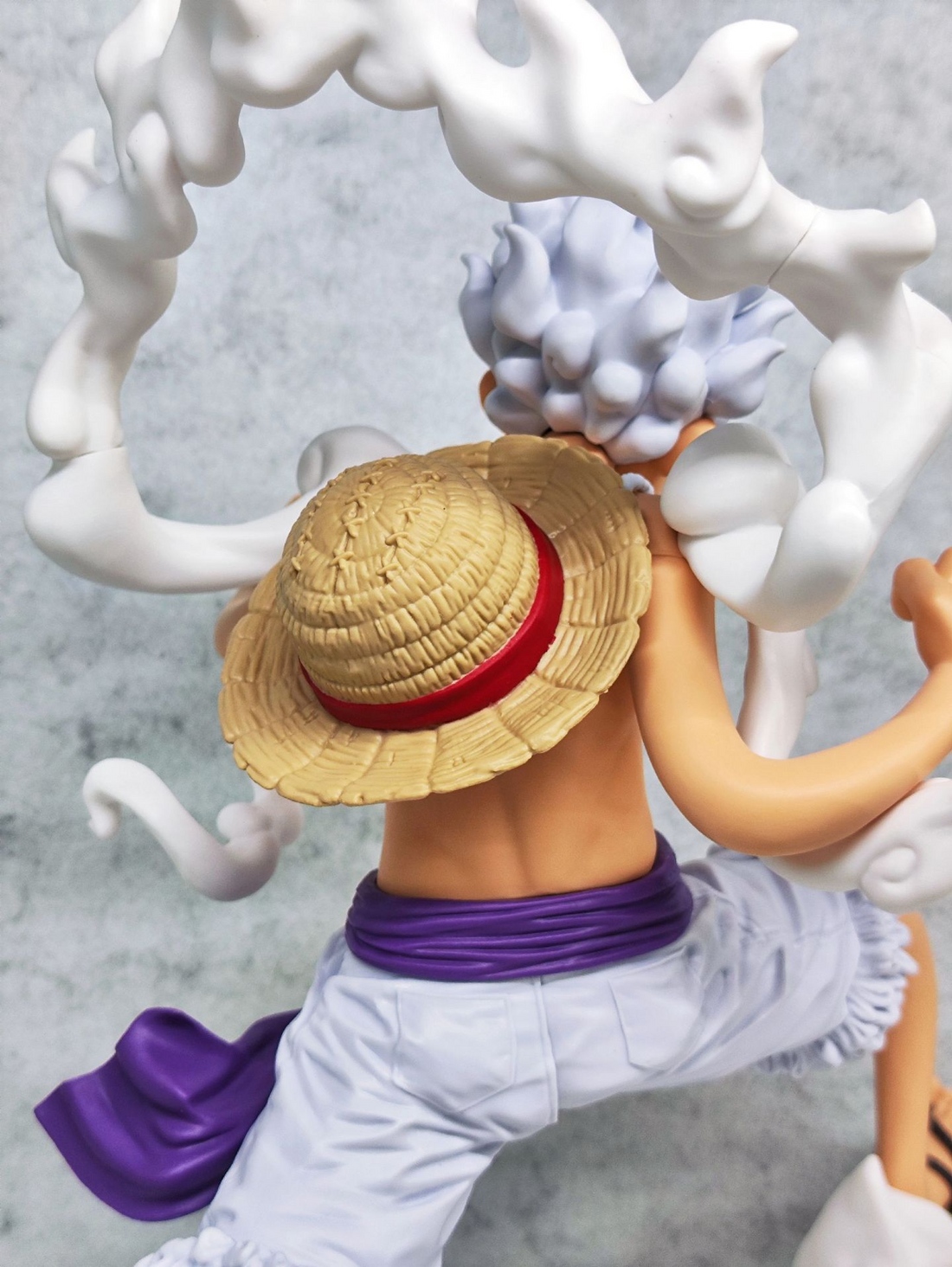 Grandista Monkey D. Luffy Gear 5 Nika Figure by Banpresto